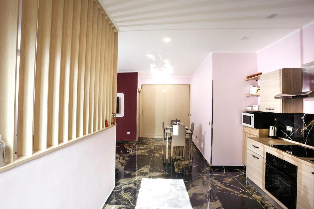 Palepolis Apartment Naples Extérieur photo